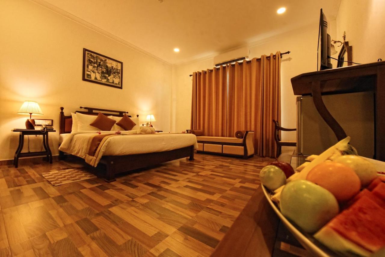 Centauria Wild Hotel Udawalawe Buitenkant foto