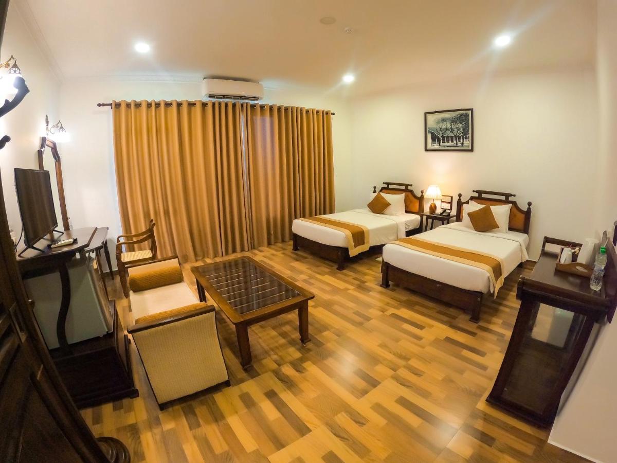 Centauria Wild Hotel Udawalawe Buitenkant foto