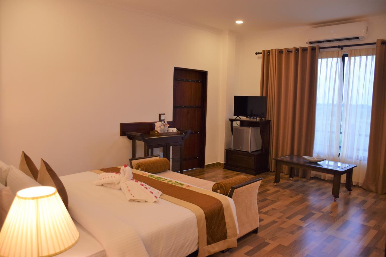Centauria Wild Hotel Udawalawe Buitenkant foto